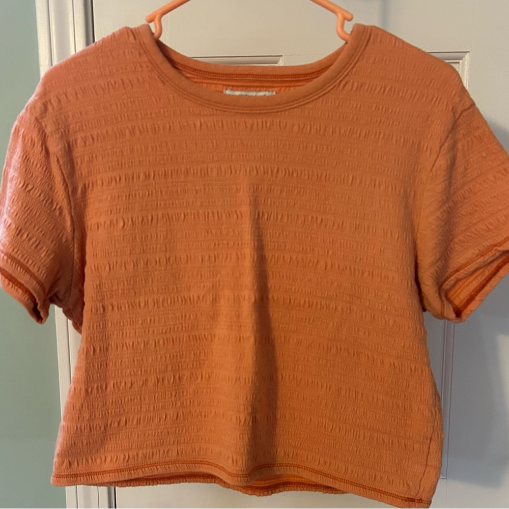 Women’s Medium American Eagle Orange Crop Top
